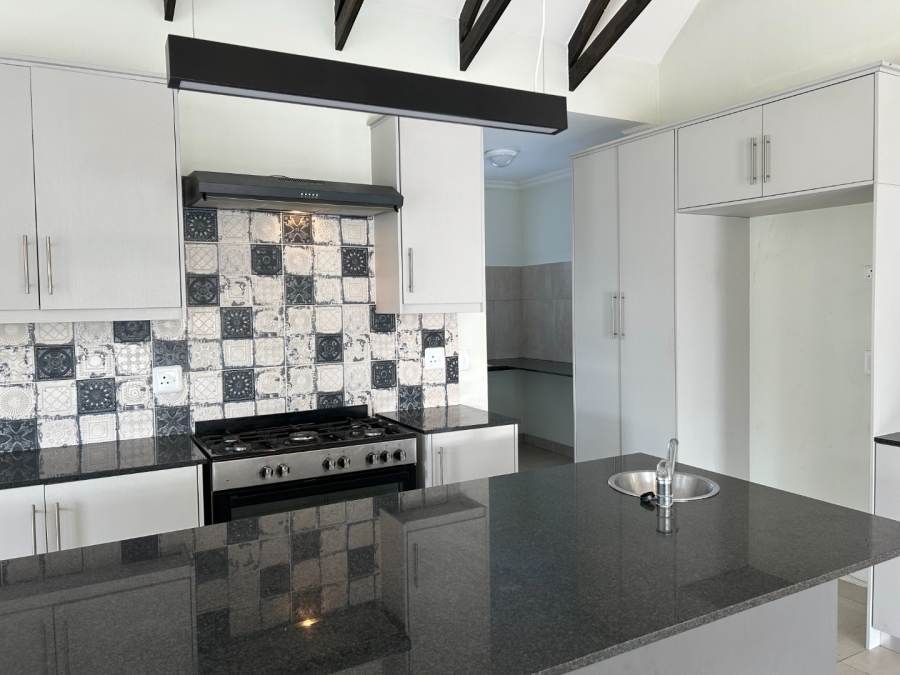 3 Bedroom Property for Sale in Blue Mountain Village Western Cape